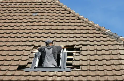 Pose de velux - Villechenève